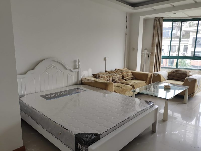 泰和花园西区8247694卧室图0