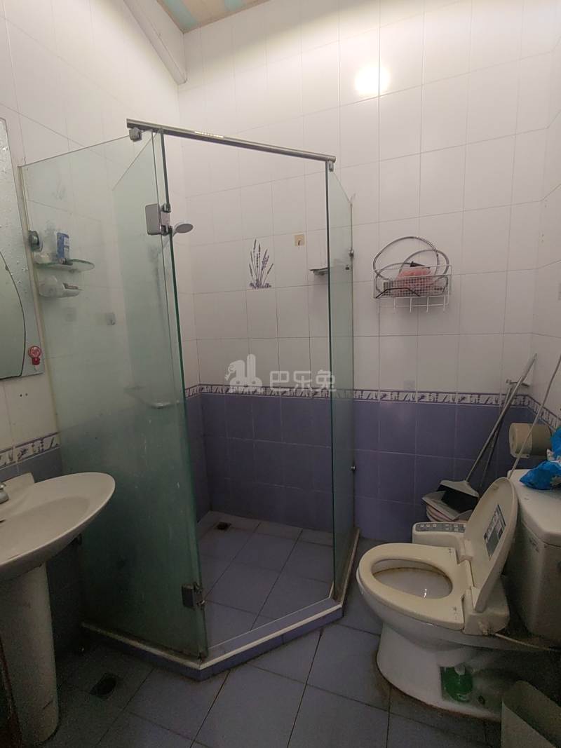 三泉家园8253521卫生间图6