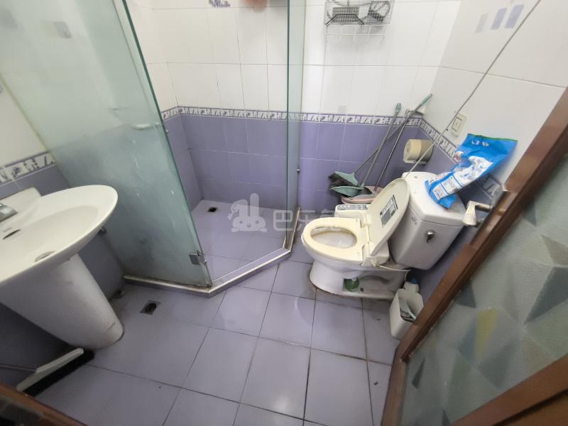 三泉家园8253521卫生间图5