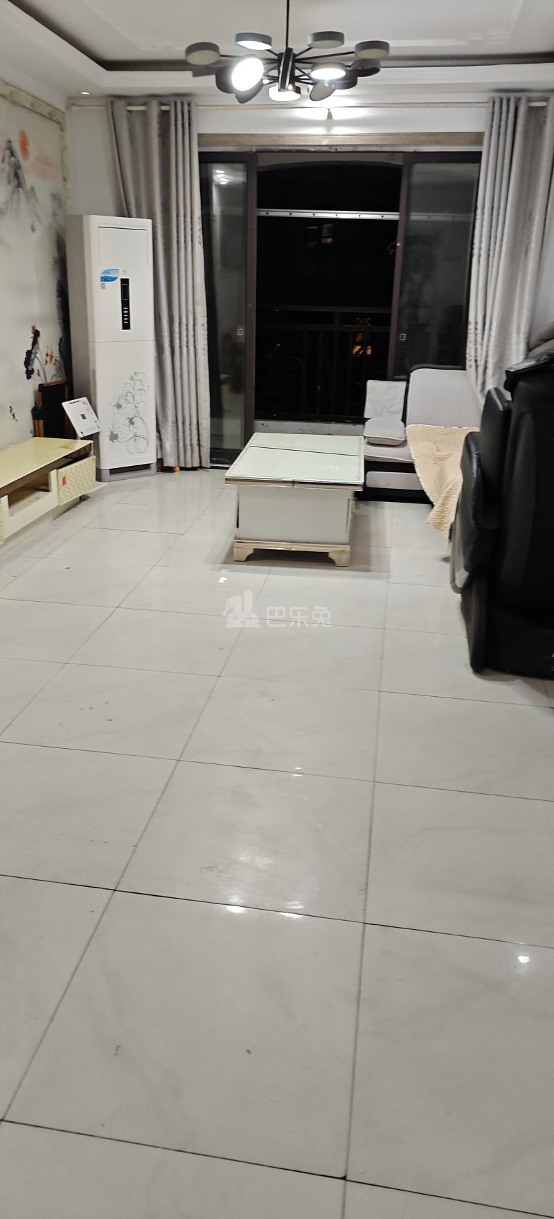 华钜御庭三期8253708客厅图4