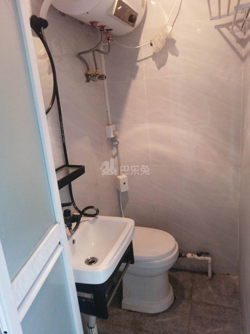 嘉城雅颂湾8265558卫生间图6