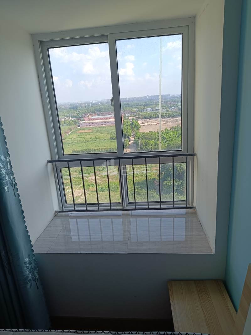 星临雅苑8278524卧室窗户图10