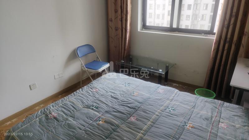 合丰花苑北区8285998卧室图2