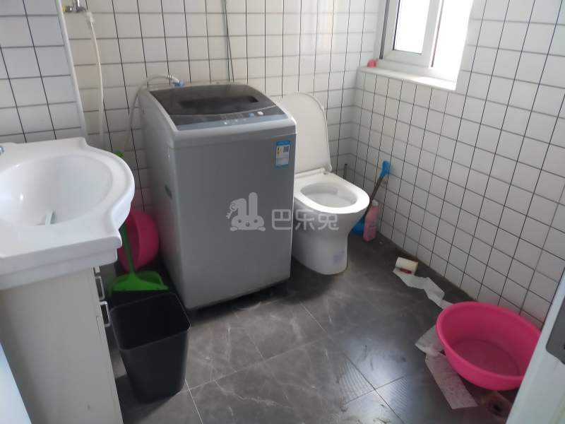 新月鸿锦苑2期东区（新月鸿瑞园）8288425卫生间图6