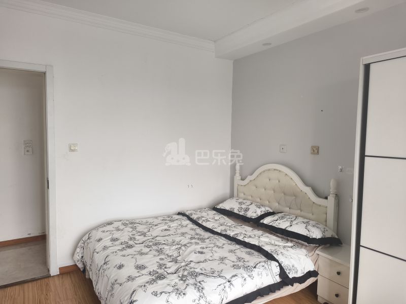 和家欣苑C区8290223卧室图1