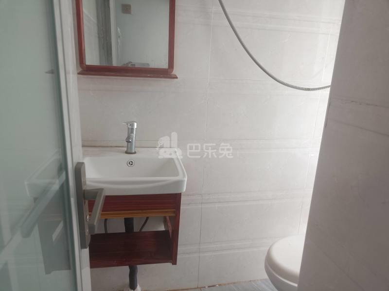 西溪北苑北区8296912卫生间图5