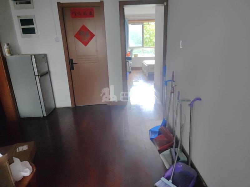 黄兴绿园西区8297431客厅图5