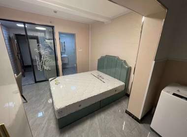 七格小区 1室0厅1卫