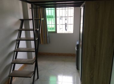 程界西石源大街二巷13号 1室0厅1卫