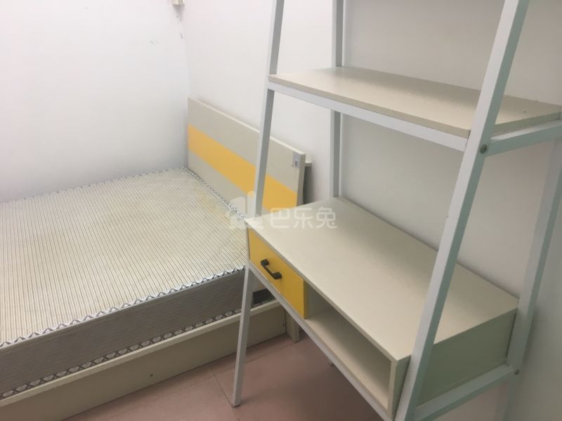 程界西石源大街一巷15号8345886卧室图1