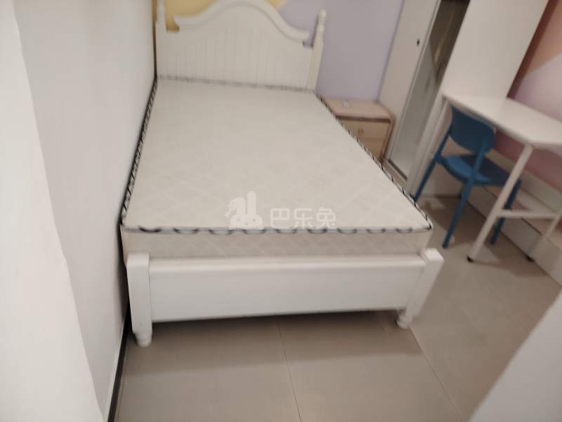 天河花园8346531卧室图0