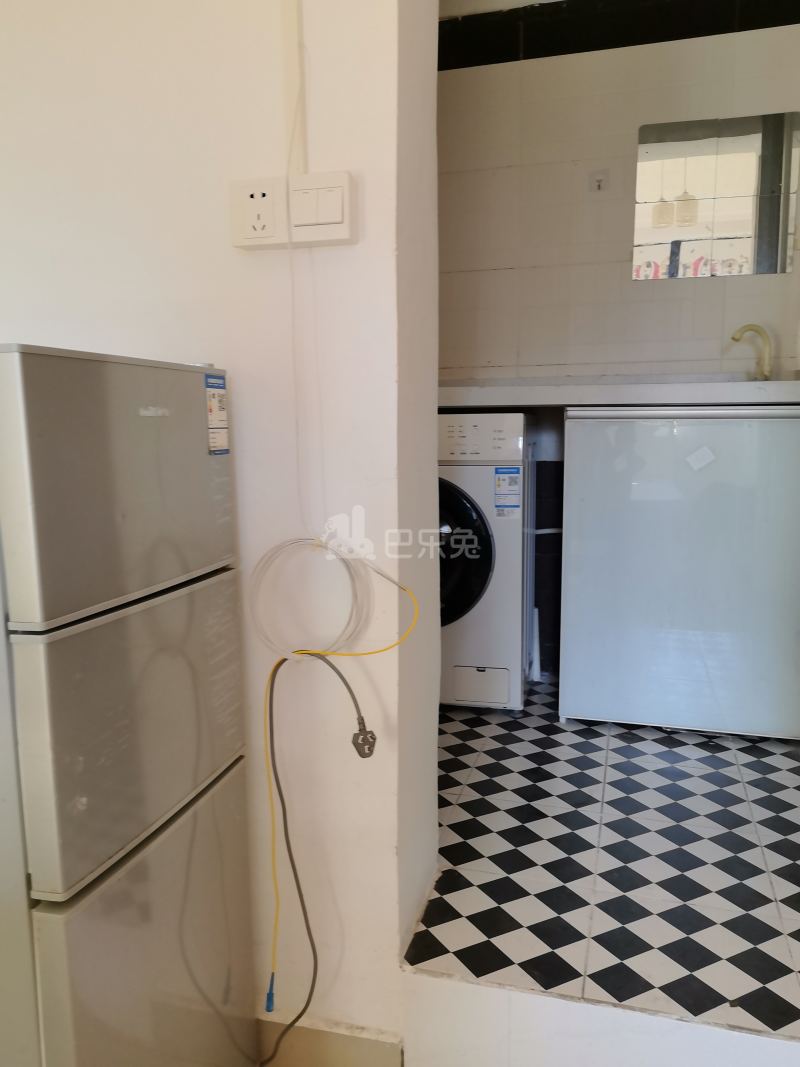 天河花园8346544卧室图2