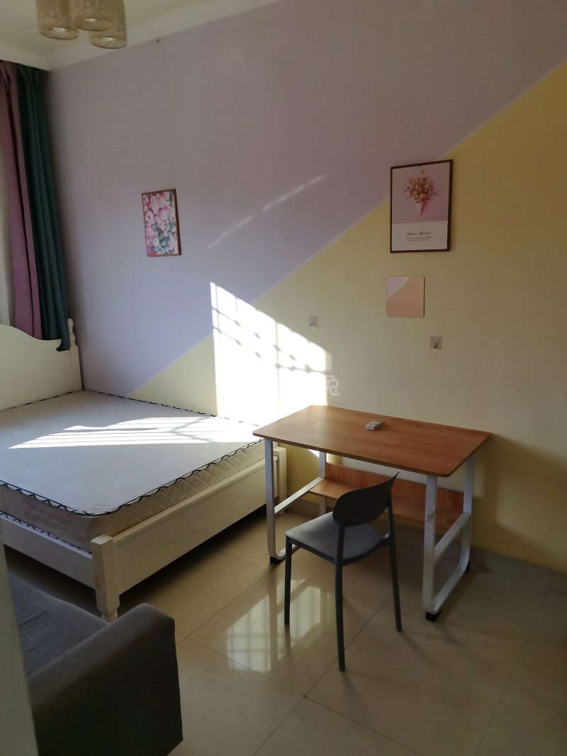 天河花园8346544卧室图3