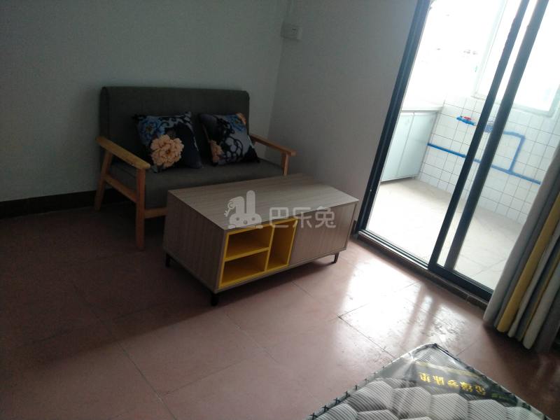 棠景街道棠溪村四马通津路16号8347953卧室图5