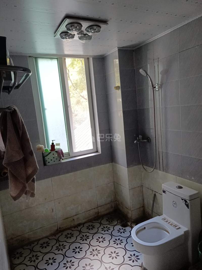 友谊家园西区8351351卫生间图11