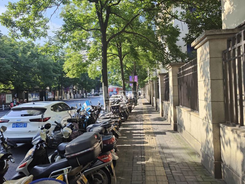 骆家庄西苑1区8351581周边环境图7