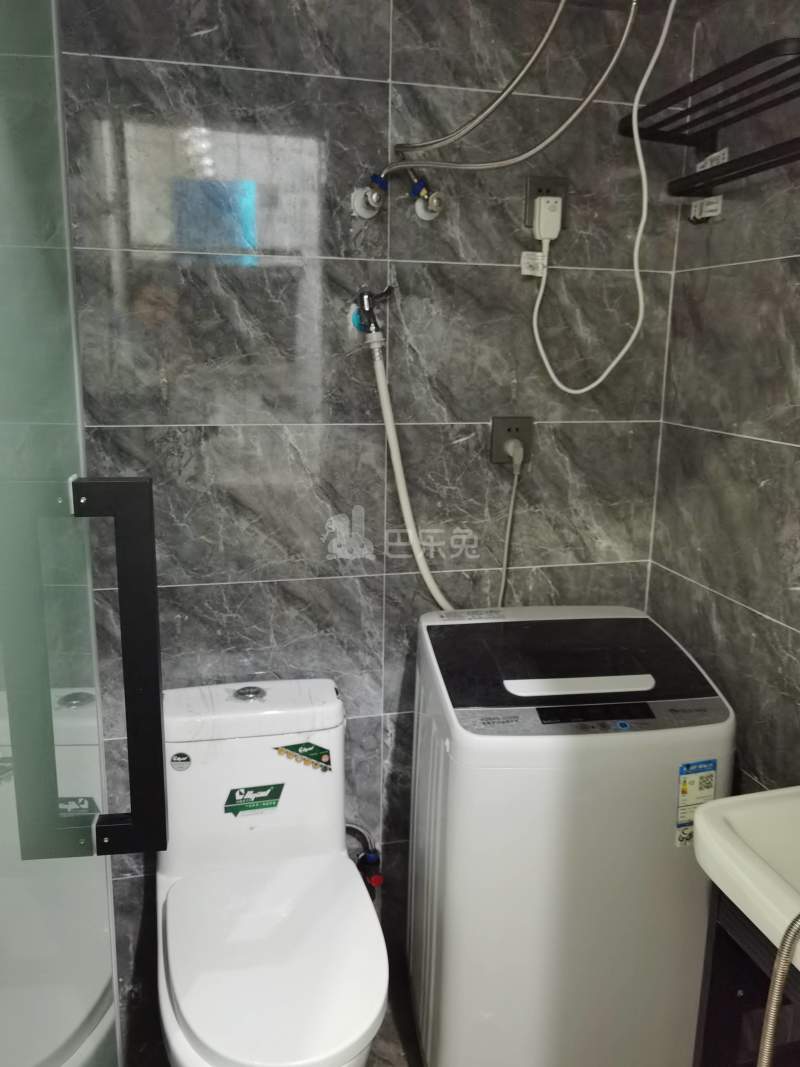 吕三村陶家宅（民房）8357587卫生间图5