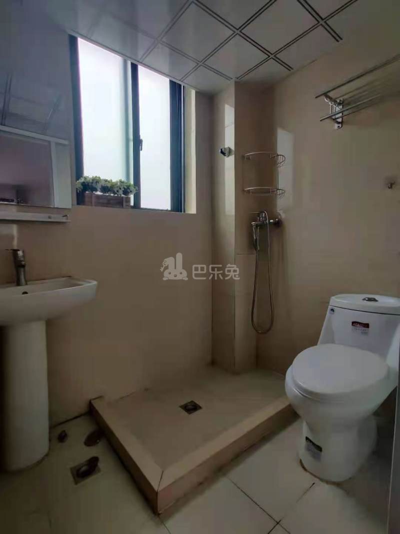 建信住房8362130卫生间图2