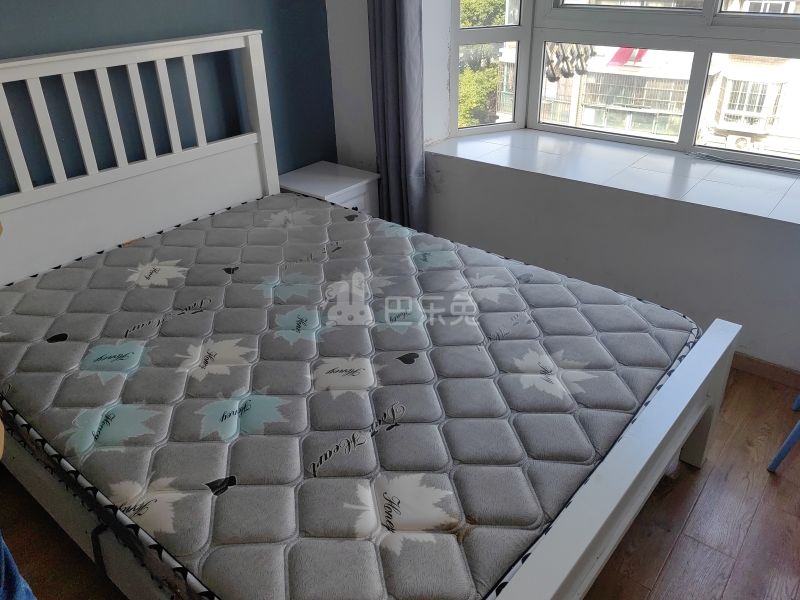 杨泰春城8367243卧室图0