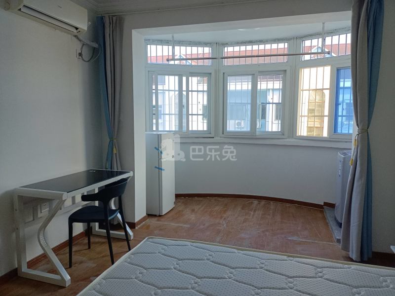 潼港八村8376527卧室图3