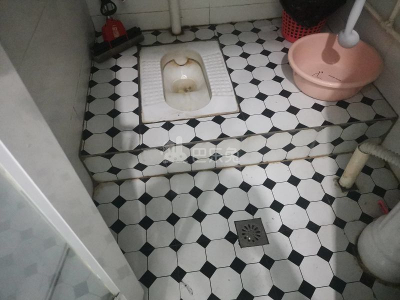 赞成檀府8376943卫生间图7