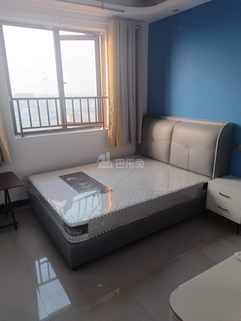 赞成檀府8376943卧室图0