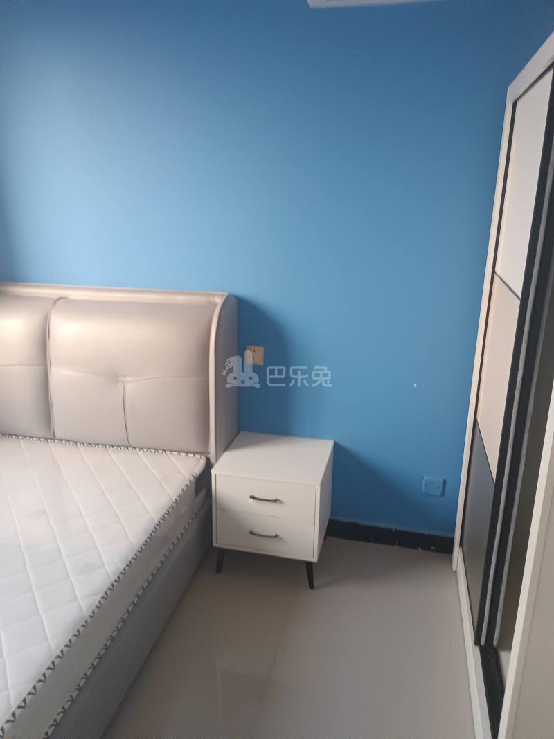 赞成檀府8376943卧室图1