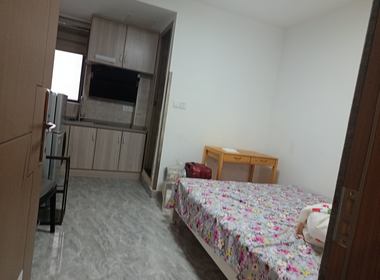 新翔公寓 1室0厅1卫