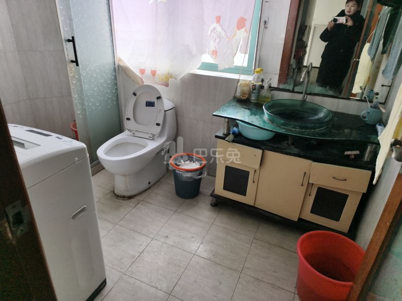 绿苑五村1区8398798卫生间图10