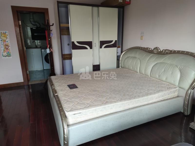 绿苑五村1区8398798卧室图2