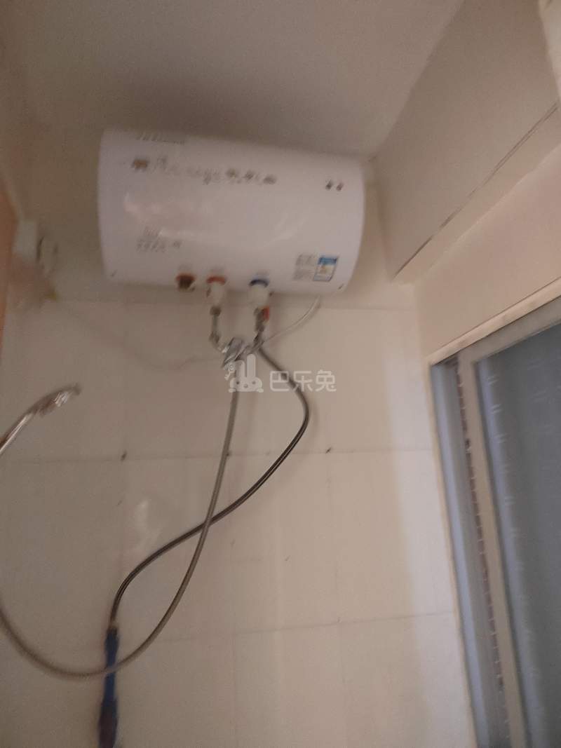 横滘村五约四巷3号8405428卫生间图7