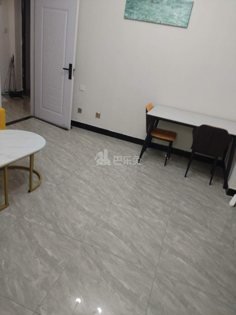 景华新苑8410306客厅图4