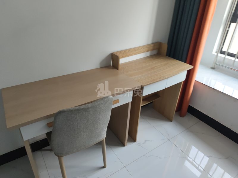 新中南家园8412111客厅图4