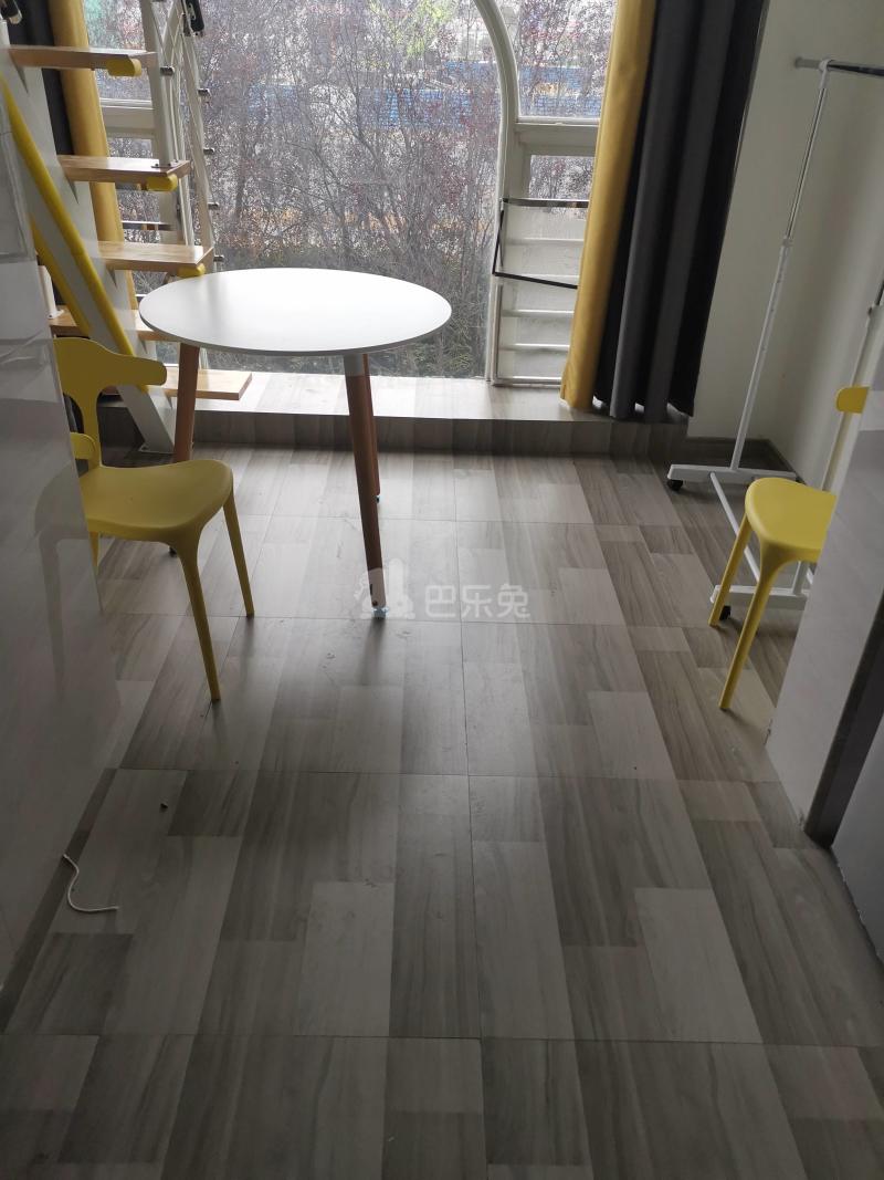 爱法新都1期8428340客厅图5