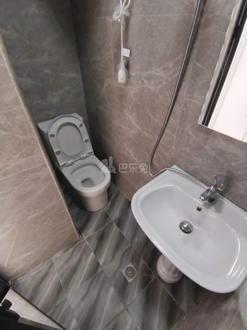 爱法新都1期8428382卫生间图8