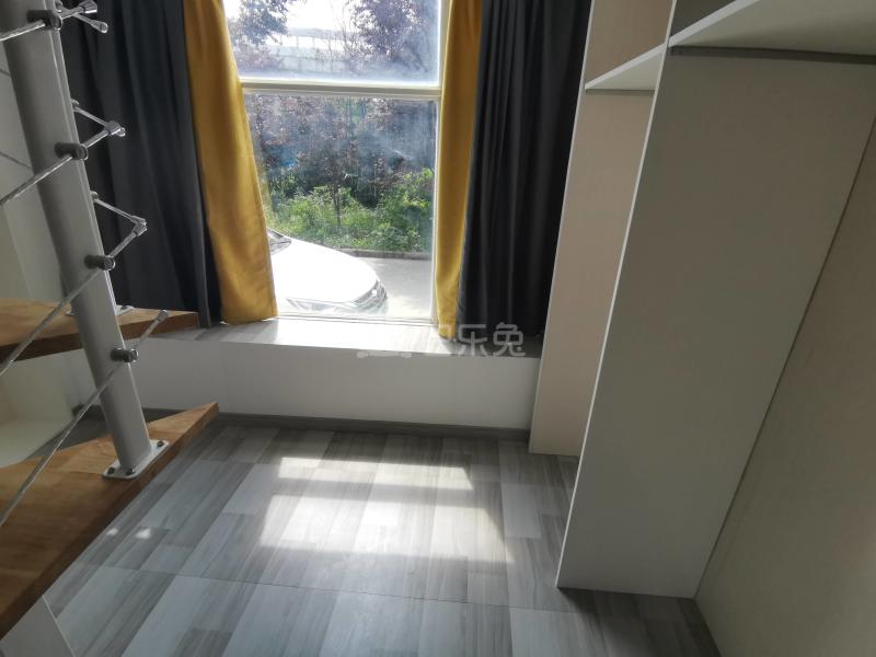 爱法新都1期8428382卧室图5