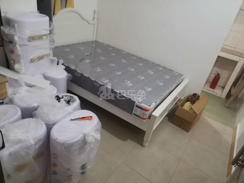 程界西石源大街二巷13号8436252卧室图7