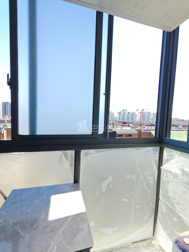 四季都会（荣万宝邸）8438841厨房图4