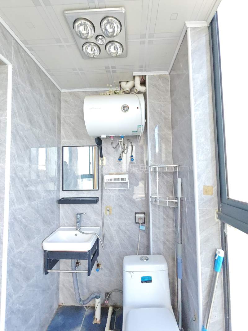 四季都会（荣万宝邸）8438841卫生间图5