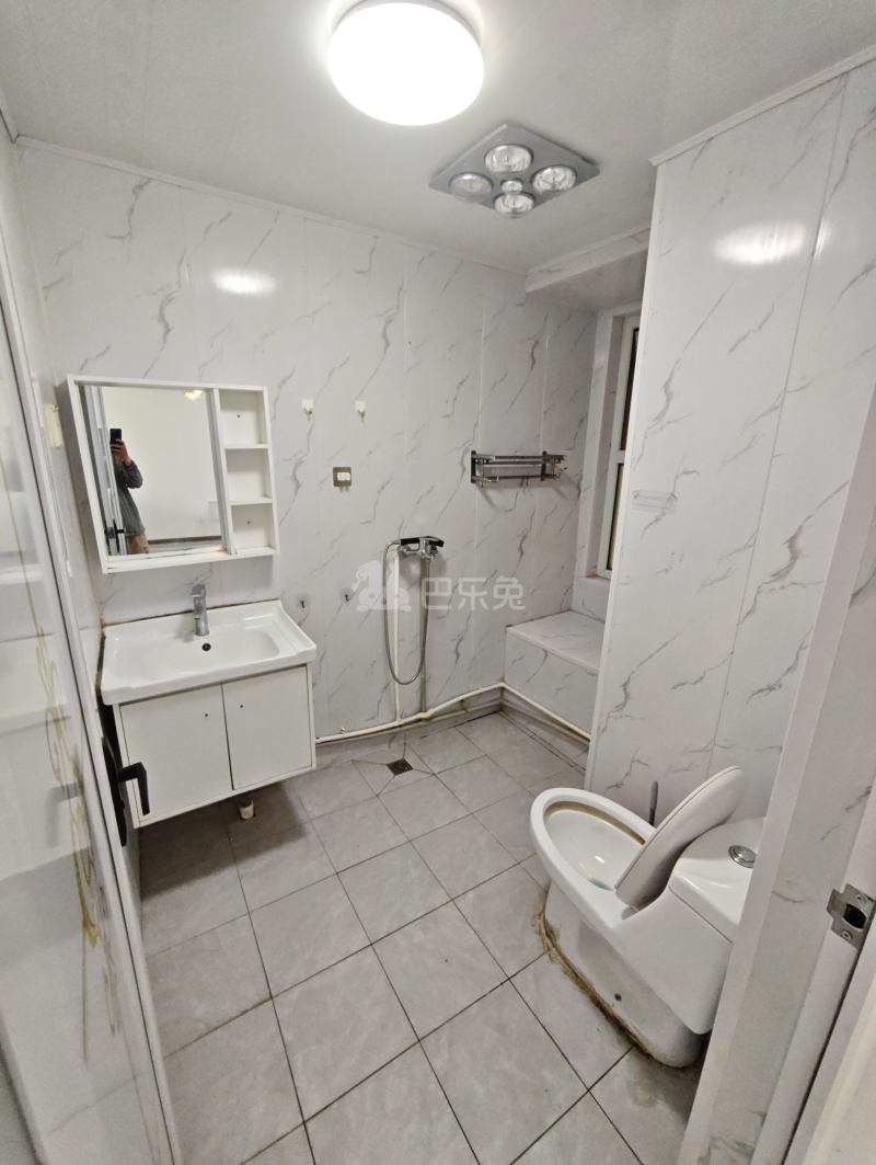 象屿都城怡园8438873卫生间图9