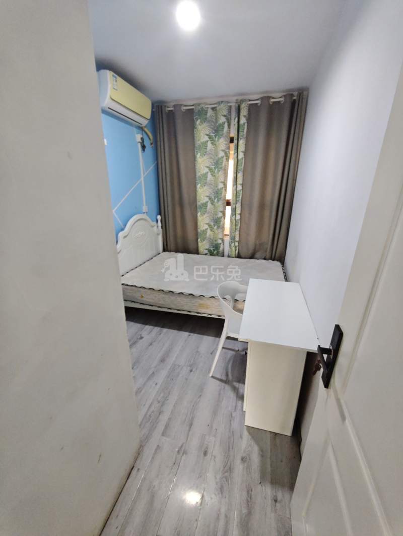 象屿都城怡园8438873卧室图3