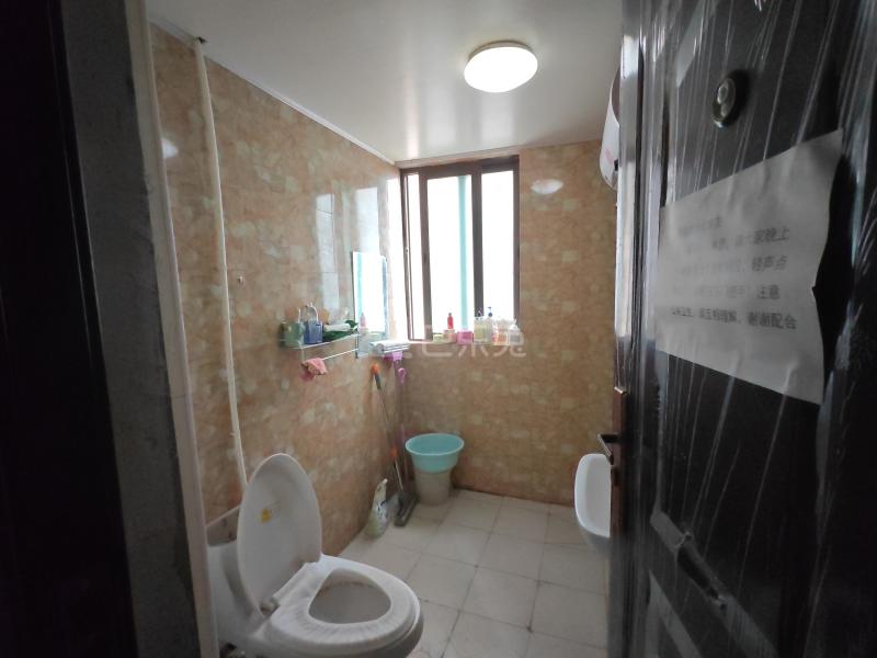 可逸兰亭8447037卫生间图4