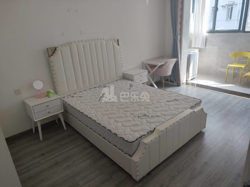 西宝兴路922弄小区8448098卧室图0