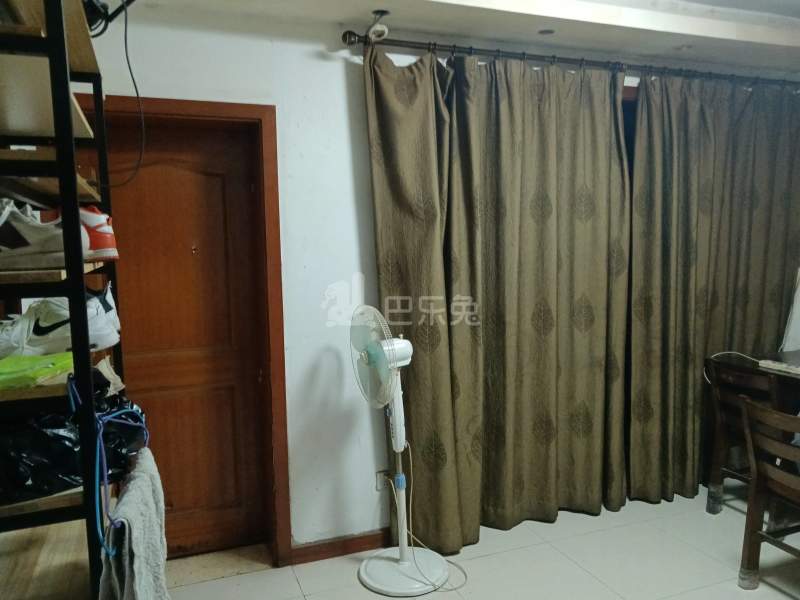 虹叶花苑3027706客厅图6