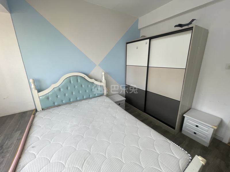 绿地象屿德馨嘉苑（苏河公园）8456890卧室图1