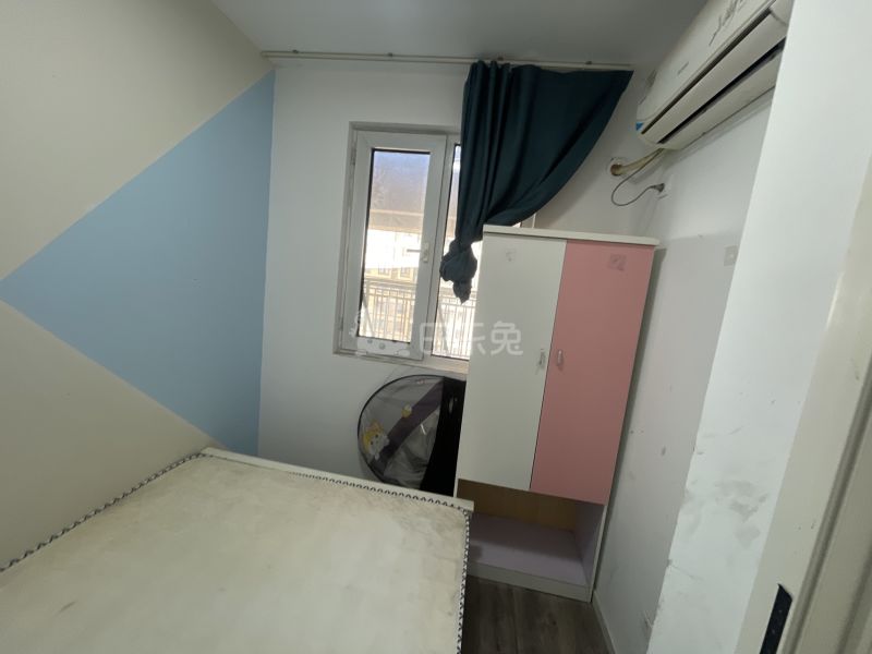 绿地象屿德馨嘉苑（苏河公园）8456890卧室图4