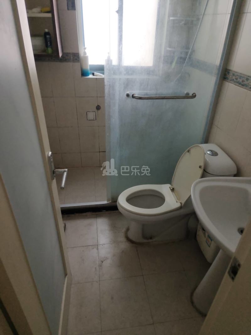 万邦都市花园2256011卫生间图13