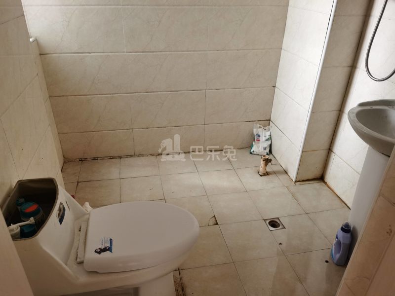 经纬学士逸居家园847384卫生间图14