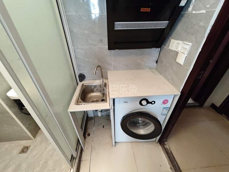 西郊家园（青浦）8488540厨房图4