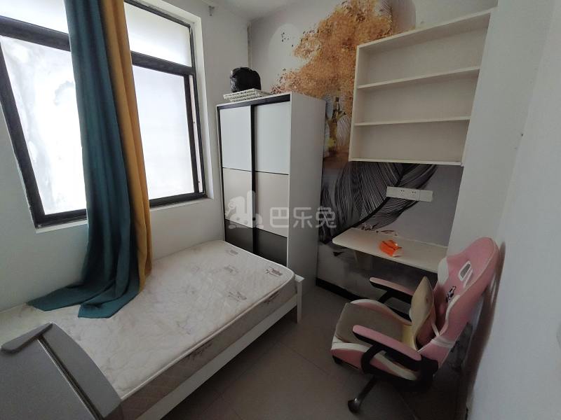 西郊家园（青浦）8488540卧室图3